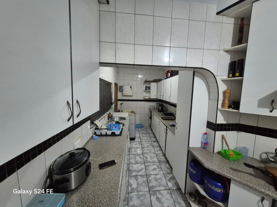 3 Bedroom Property for Sale in Oos Einde North West